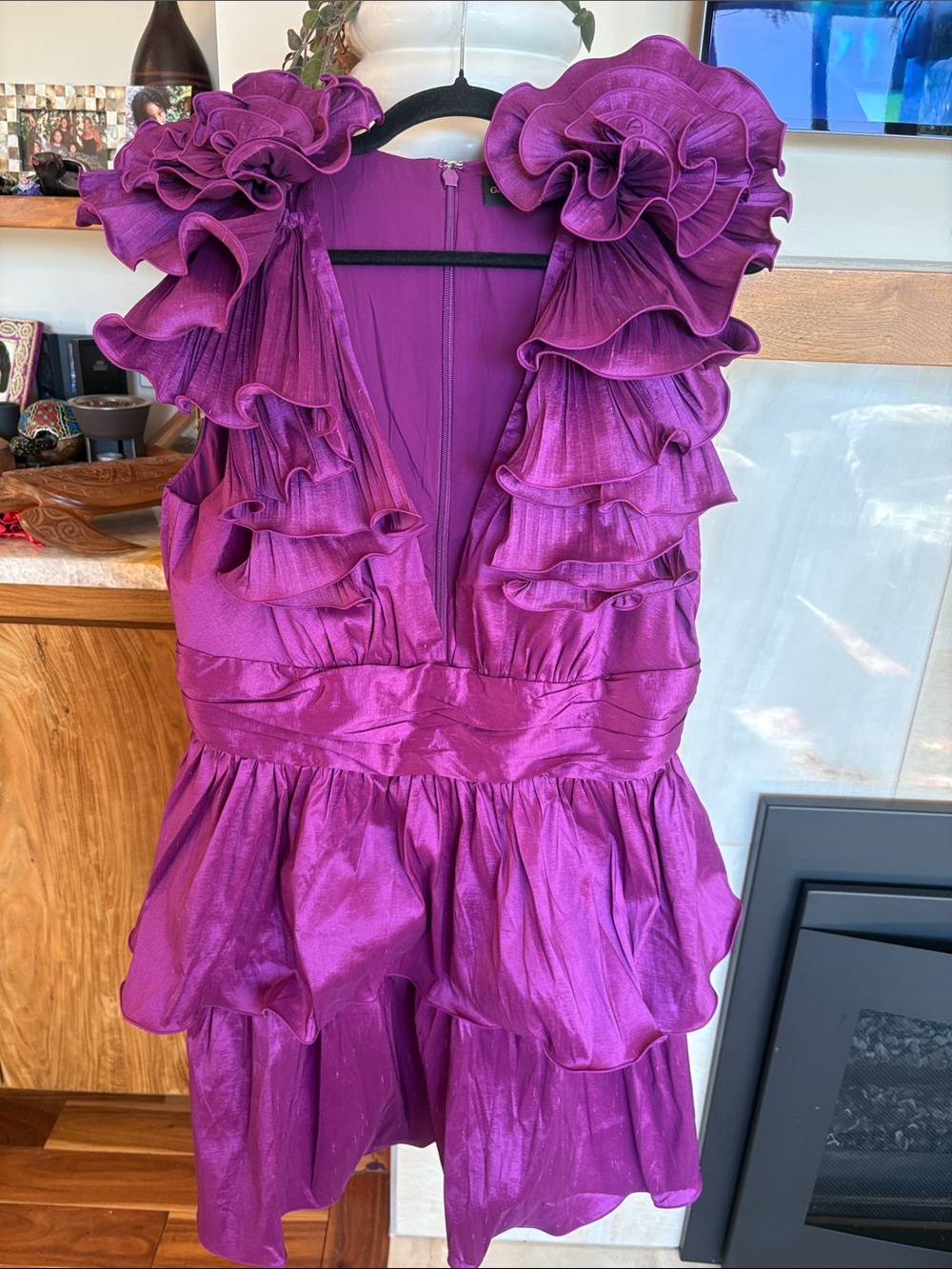 Purple Ruffled V-Neck Mini Dress - Picture 4 of 7